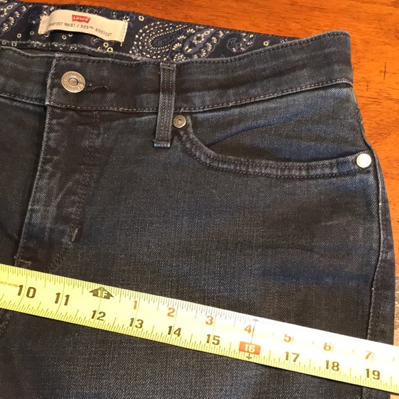 Levi’s 525 Perfect Waist Bootcut Jeans - Picture 10 of 13